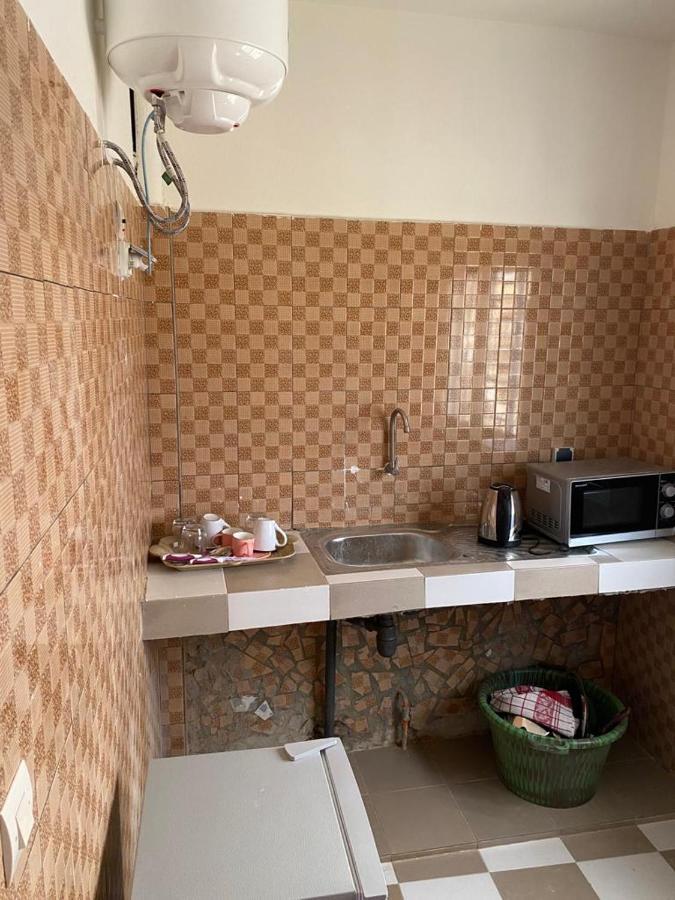 Studio Meuble 1 A Ouakam Comico Дакар Екстериор снимка